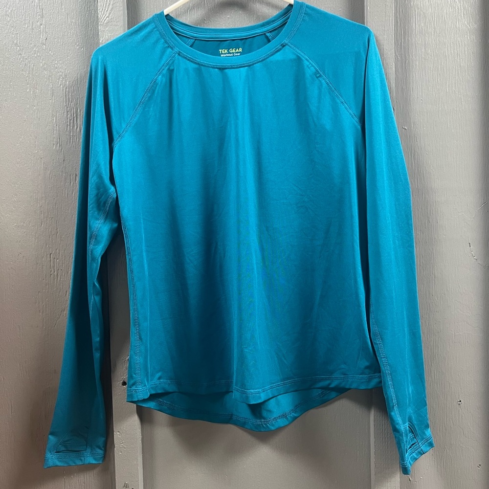Tek gear women’s workout gear long sleeve shirt
